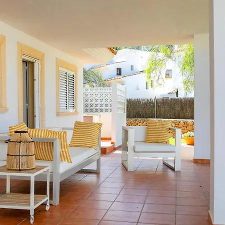 Morret Moraira By Cabrera Homes Teulada